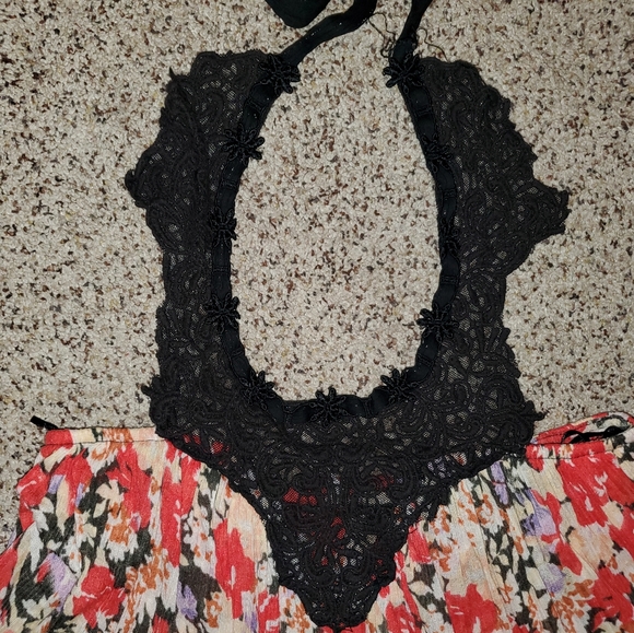 FREE PEOPLE Embroidered FLORAL FLOWY TANK TOP Blouse - Picture 2 of 5